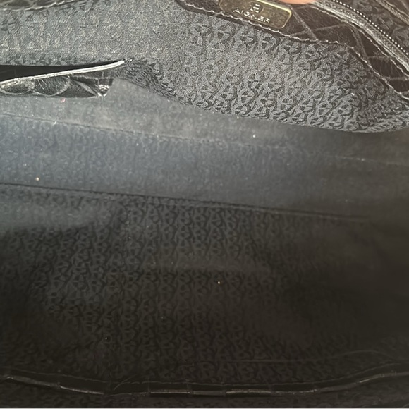 Aigner - Picture 6 of 6